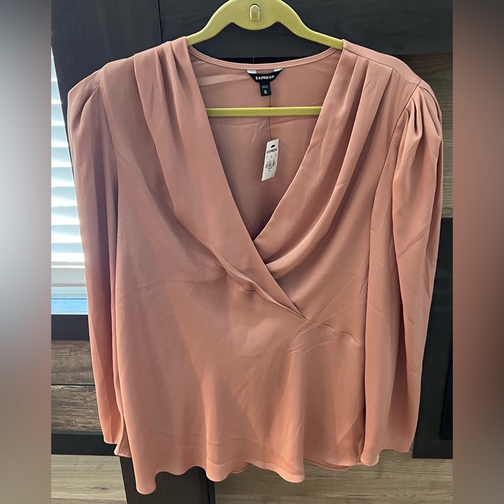 Express Pink Wrap Blouse 3/4 Sleeve women’s size XL NWT
